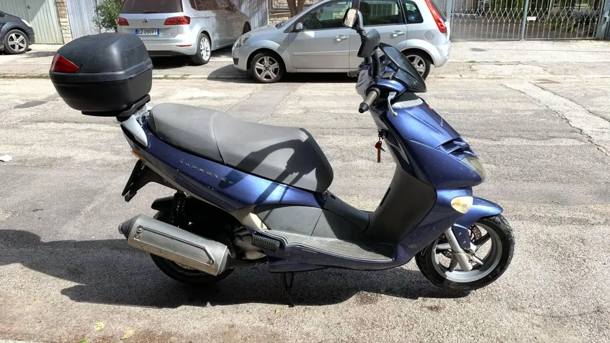 Aprilia Leonardo 250 (1999 - 02) 