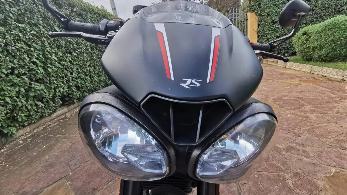 Triumph Speed Triple 1050 RS (2018 - 20)  (5)