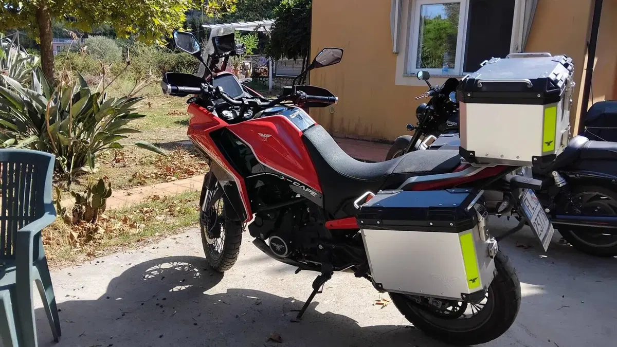 Moto Morini X-Cape 650 (2021 - 26)  (5)