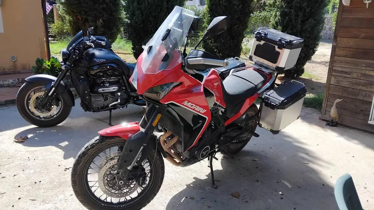 Moto Morini X-Cape 650 (2021 - 26)  (6)