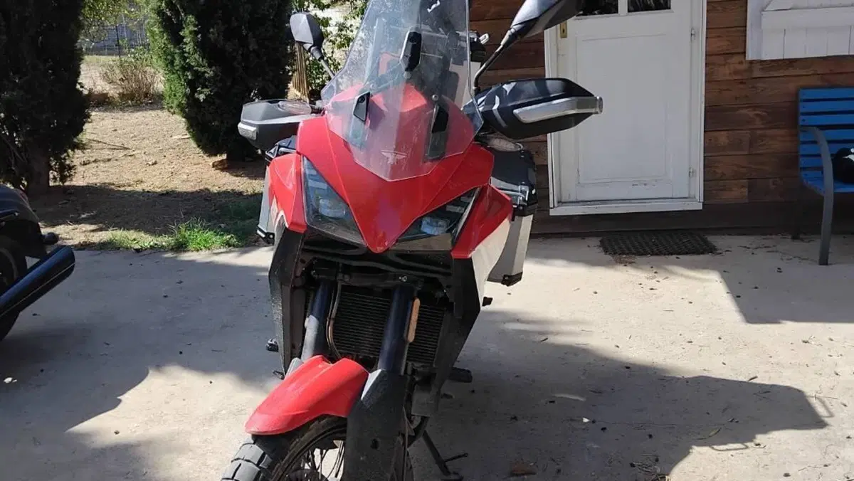 Moto Morini X-Cape 650 (2021 - 26)  (7)