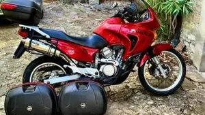 Honda Transalp XL 650V (2000 - 04) 