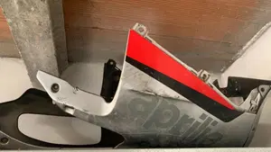 Aprilia RSV 1000 (2000 - 01)  (17)