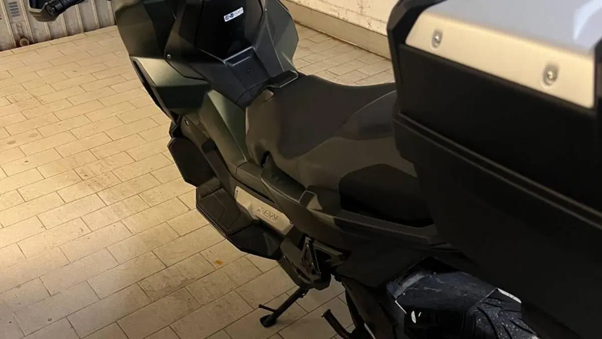 Honda X-ADV 750 (2018 - 20)  (3)
