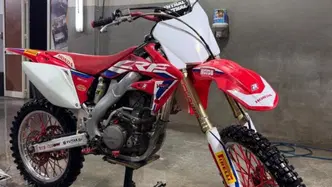 Honda CRF 250R (2008) usata