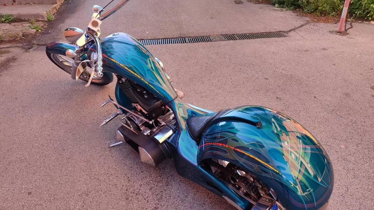 Harley-Davidson 110 Dyna (2007) - FXDSE  (5)