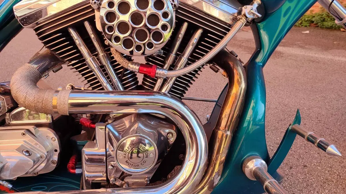Harley-Davidson 110 Dyna (2007) - FXDSE  (6)