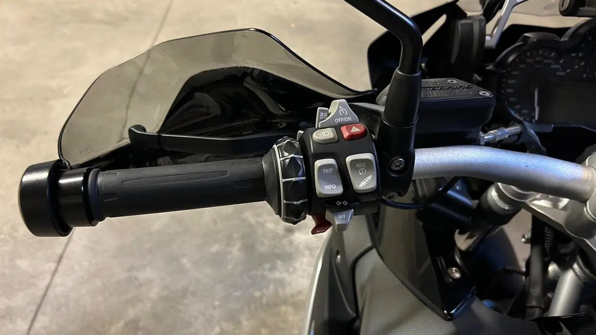 Bmw R 1200 GS (2017 - 18)  (7)