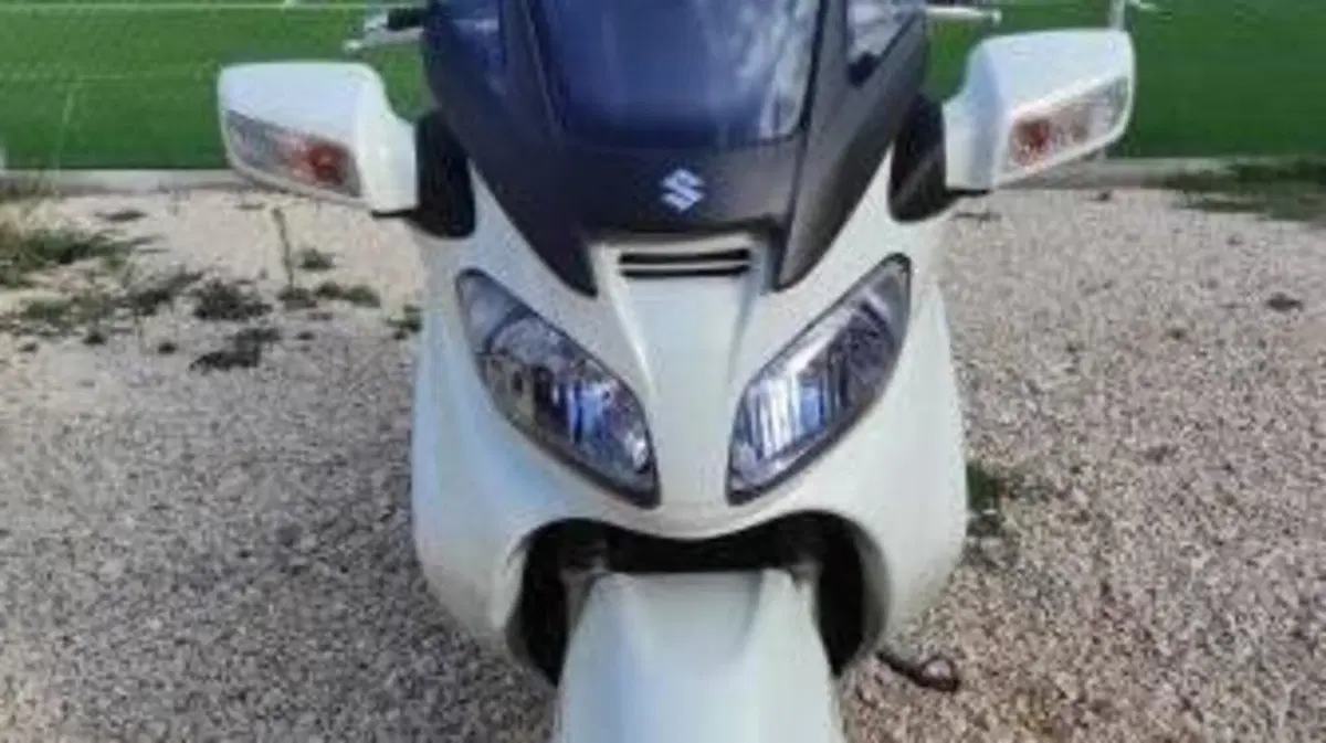 Suzuki Burgman AN 650 Executive ABS (2006 - 12) 