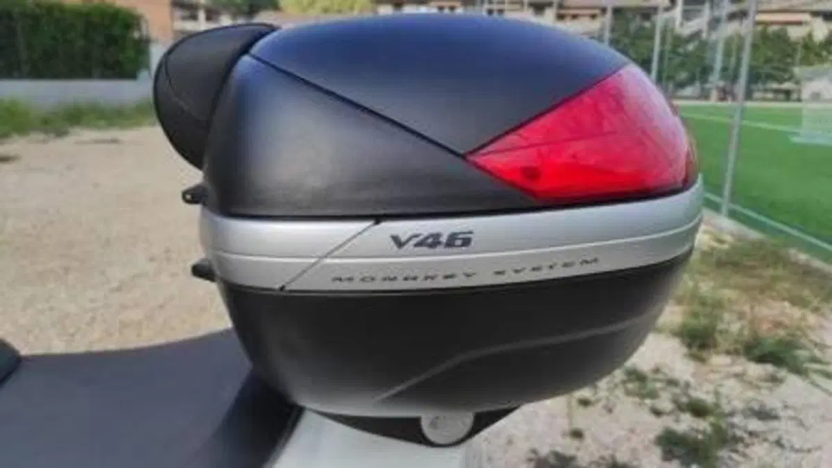 Suzuki Burgman AN 650 Executive ABS (2006 - 12)  (11)