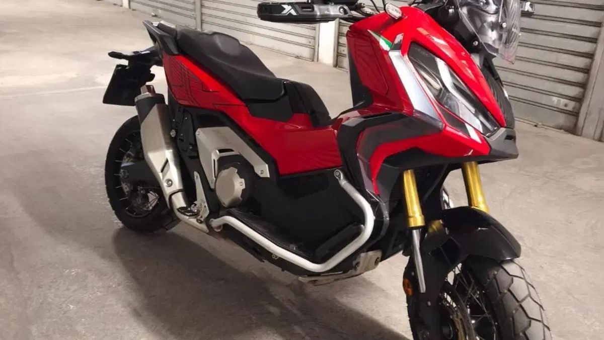 Honda X-ADV 750 DCT (2021 - 24)  (2)
