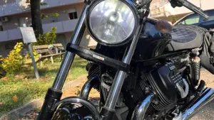 Moto Guzzi V9 Roamer (2018 - 20)  (2)