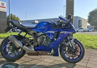 Yamaha YZF R1 (2020 - 25) - Annuncio 10115647