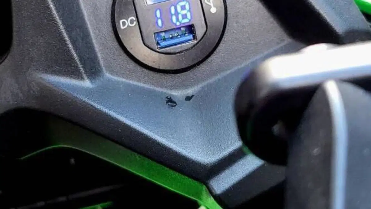 Kawasaki Versys 650 Tourer Plus (2017 - 20)  (11)