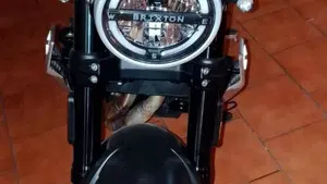 Brixton Motorcycles Crossfire 500 X (2021 - 26)  (3)