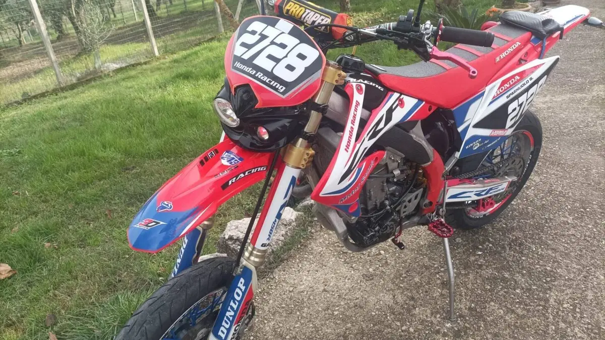 Honda CRF 450R (2008) 