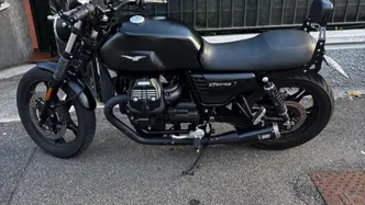 Moto Guzzi V7 III Stone (2017 - 20) usata