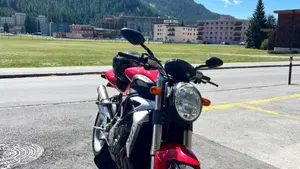 MV Agusta Brutale 910 S (2005 - 11) 