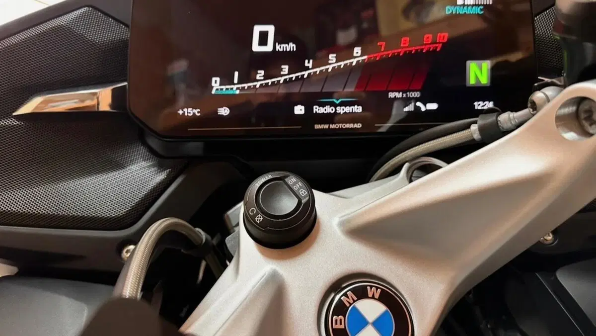 Bmw R 1250 RT (2021 - 25)  (4)