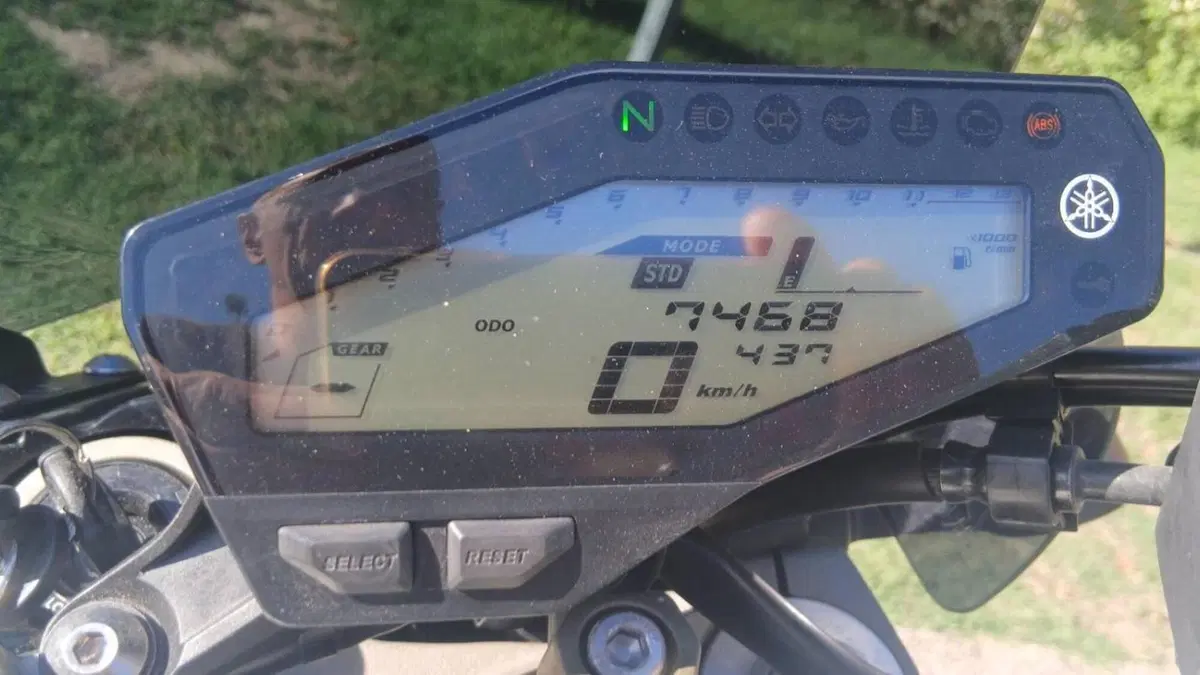 Yamaha MT-09 ABS (2013 - 15)  (7)