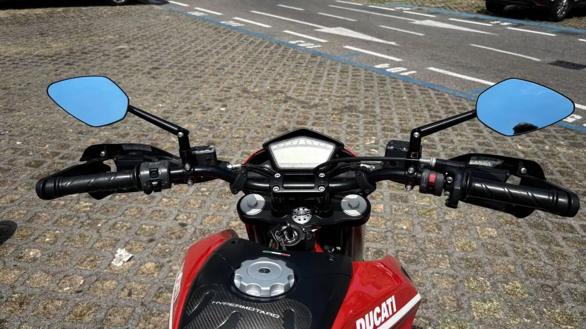 Ducati Hypermotard 796 (2012)  (9)