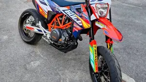 KTM 690 SMC R (2023 - 25)  (5)