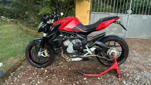 MV Agusta Brutale 675 EAS ABS (2011 - 16)  (2)