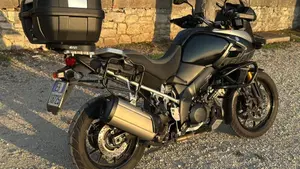 Suzuki V-Strom 1000 ABS (2014 - 17)  (2)