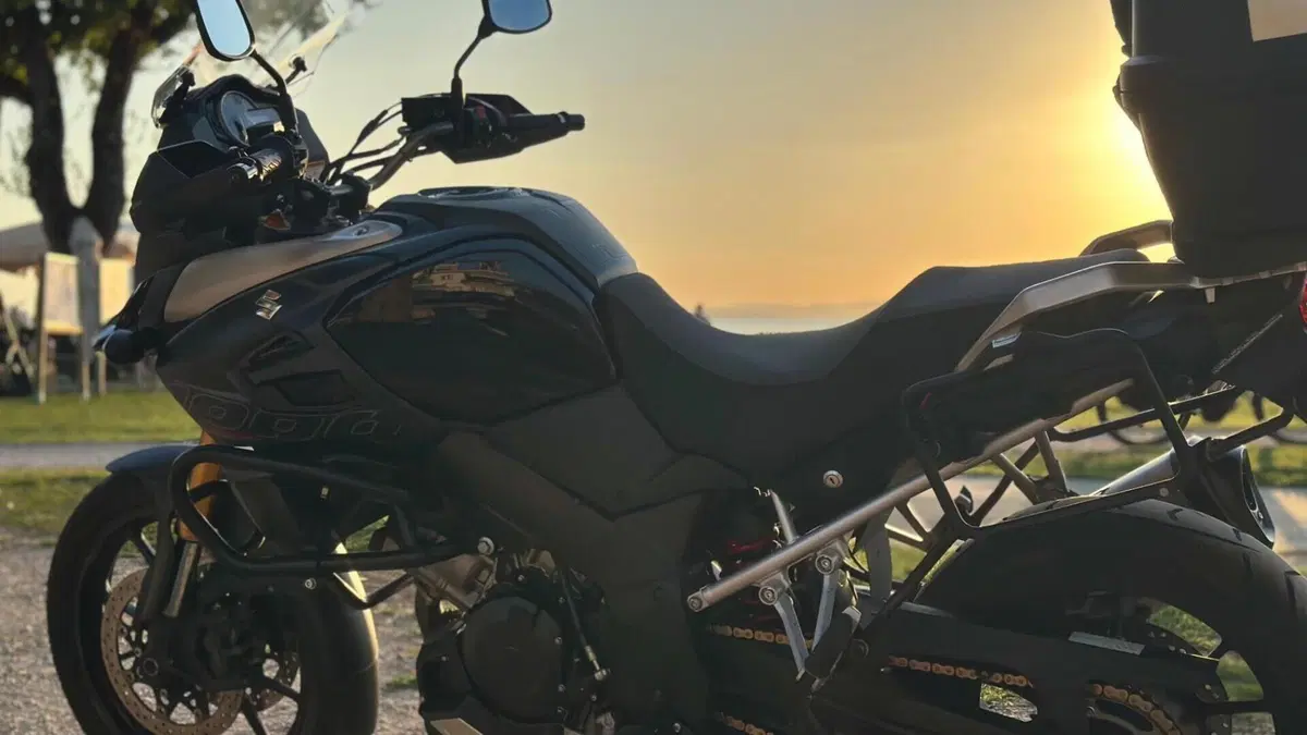 Suzuki V-Strom 1000 ABS (2014 - 17)  (8)
