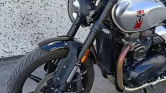 Triumph Speed Twin 900 (2025 - 26) usata