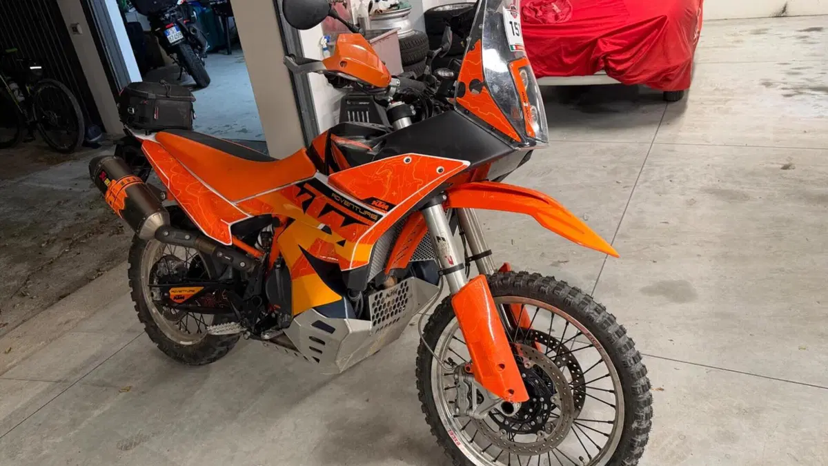 KTM 890 Adventure R (2023 - 24)  (2)