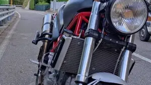 Ducati Monster S4R Testastretta  (2)