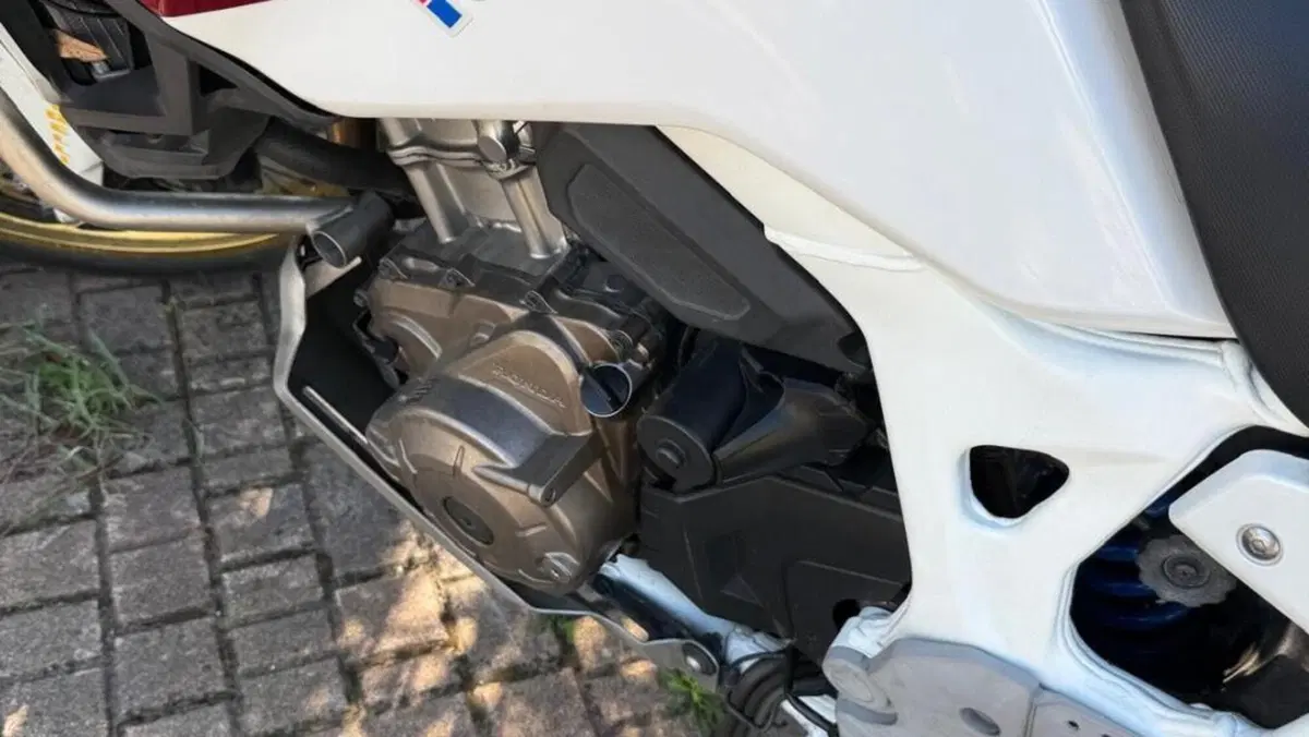 Honda Africa Twin CRF 1000L Adventure Sports DCT (2018 - 19)  (6)
