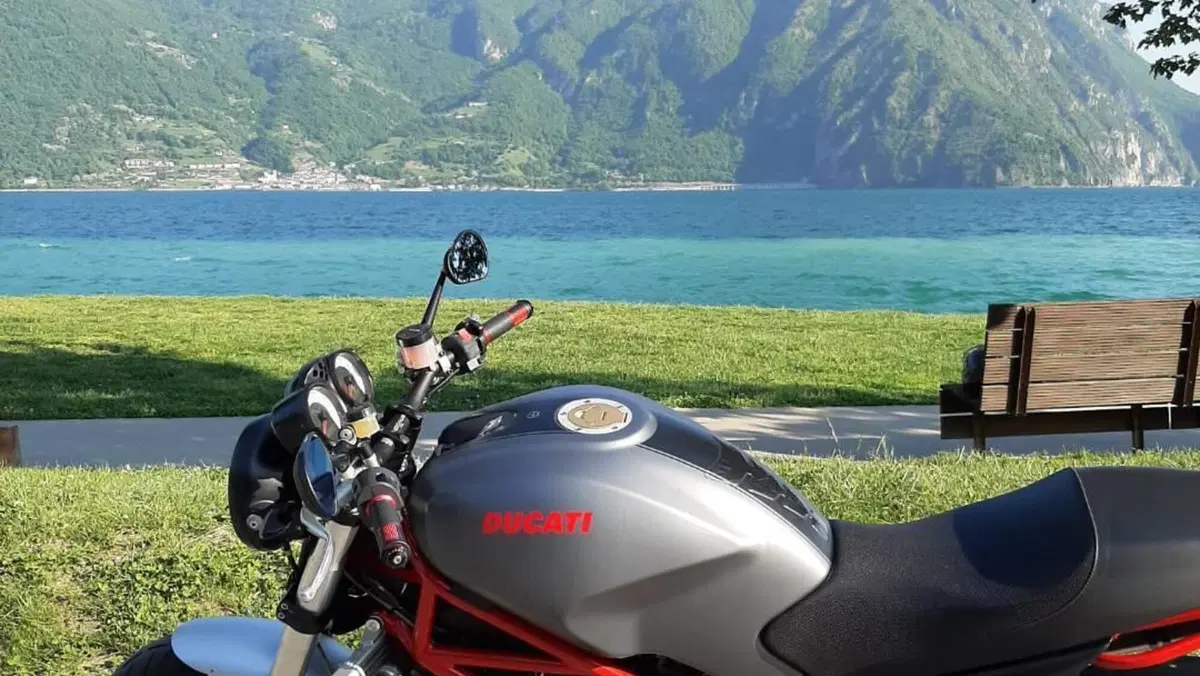 Ducati Monster S4R Testastretta  (3)