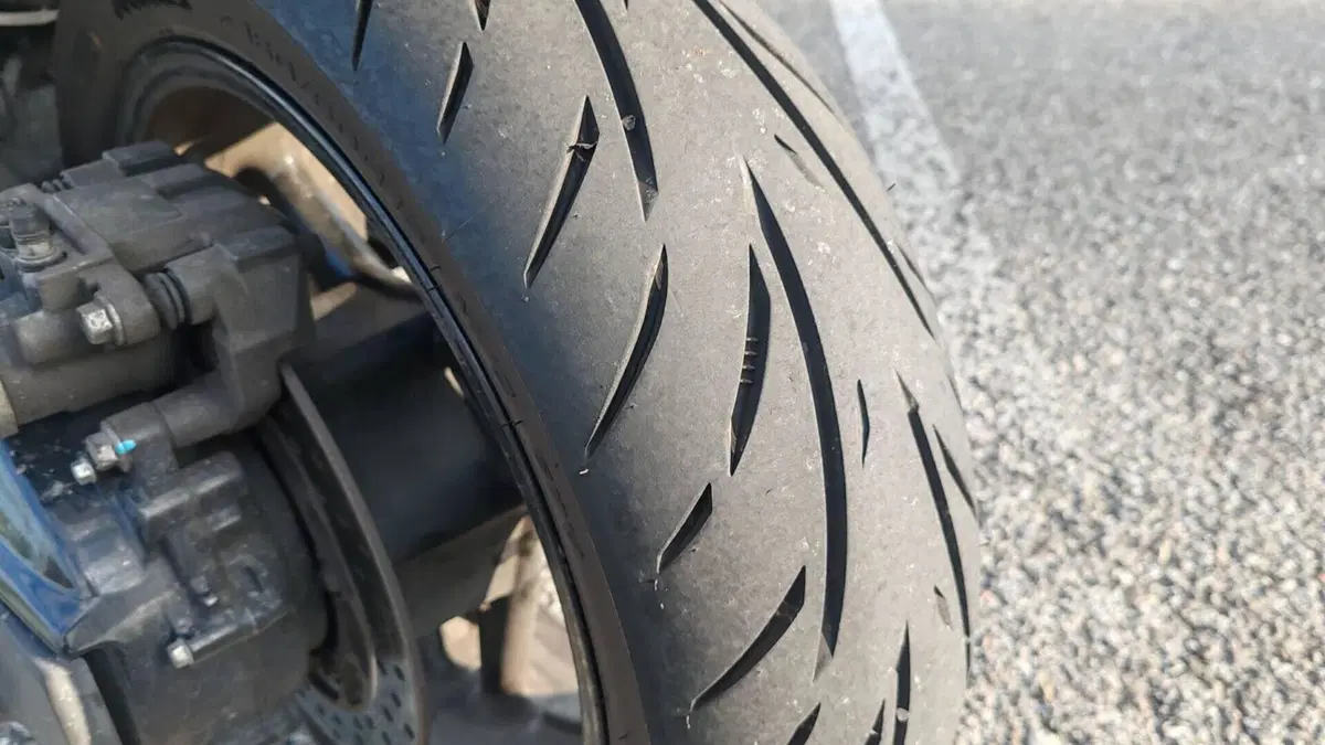 Yamaha T-Max 500 White Max (2010 - 11)  (9)