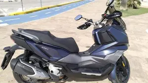 Sym ADX 300 (2024 - 26)  (3)