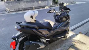 Sym ADX 300 (2024 - 26)  (4)