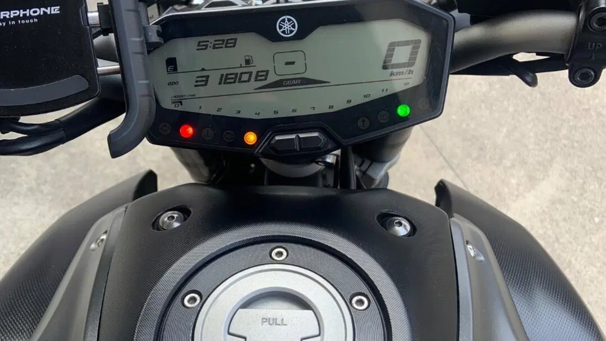 Yamaha MT-07 ABS (2014 - 16)  (4)