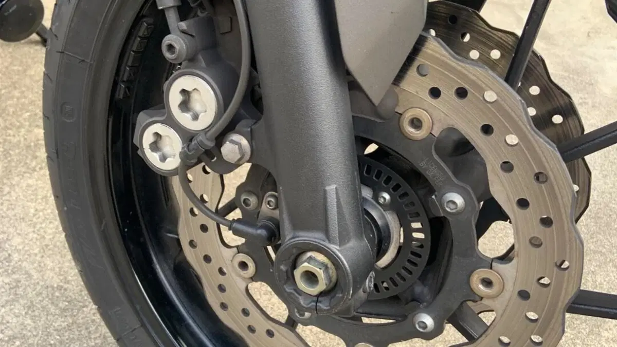 Yamaha MT-07 ABS (2014 - 16)  (8)