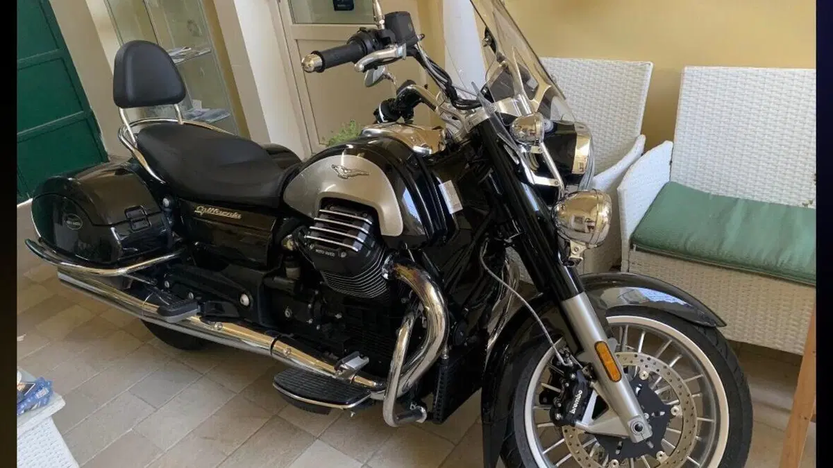 Moto Guzzi California 1400 Touring (2017 - 20)  (3)