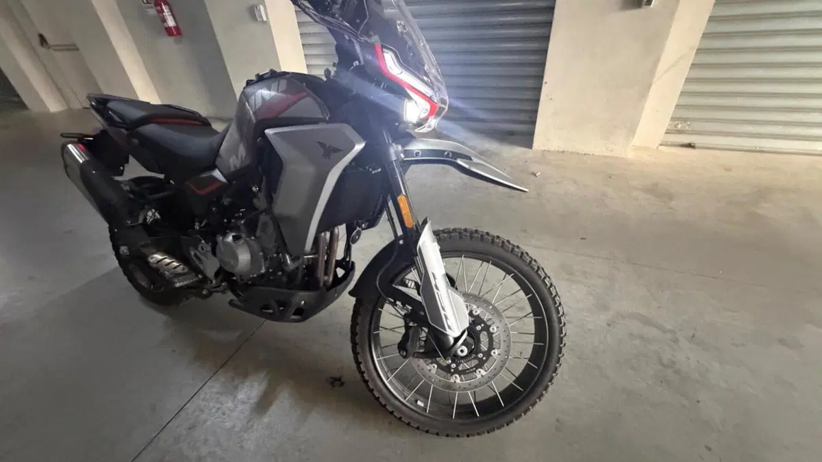 Moto Morini Allthrike 450 (2025 - 26)  (3)