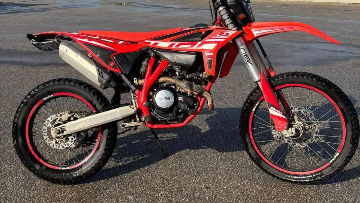 Betamotor RR 125 4T Enduro LC (2021 - 23)  (3)