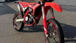Betamotor RR 125 4T Enduro LC (2021 - 23)  (4)