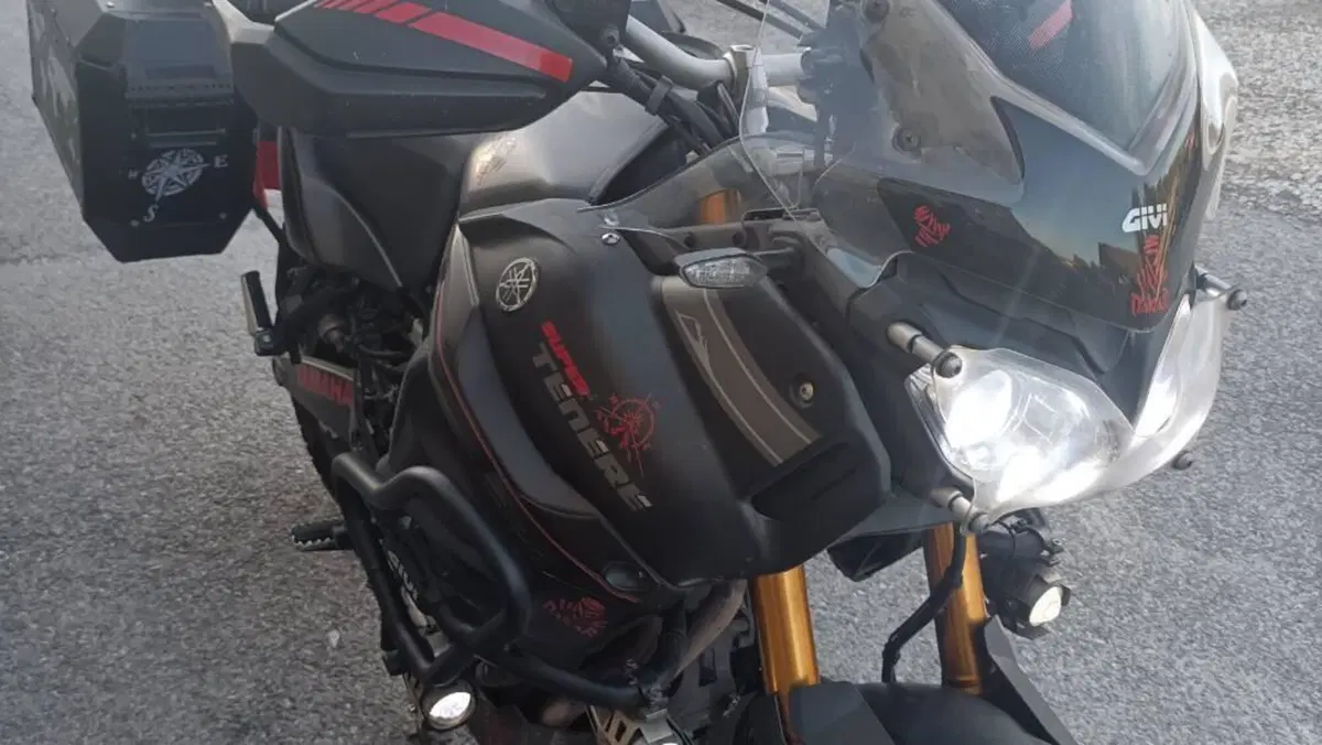 Yamaha XT1200ZE Super Ténéré (2015 - 16)  (2)