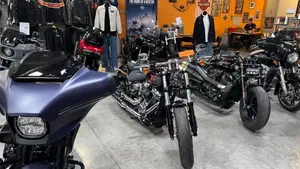 Harley-Davidson Breakout 117 (2023 - 24)  (4)