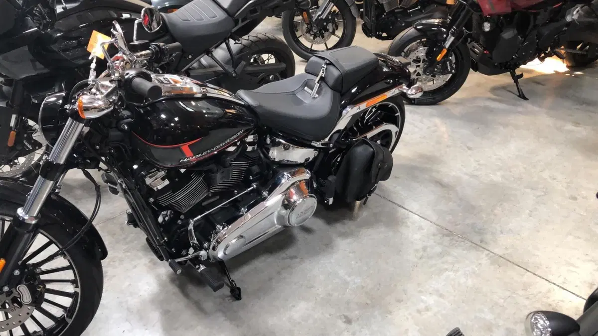 Harley-Davidson Breakout 117 (2023 - 24)  (7)