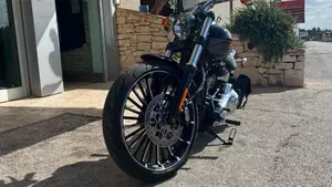 Harley-Davidson Breakout 117 (2023 - 24)  (9)