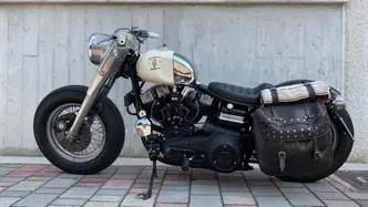 Harley-Davidson 