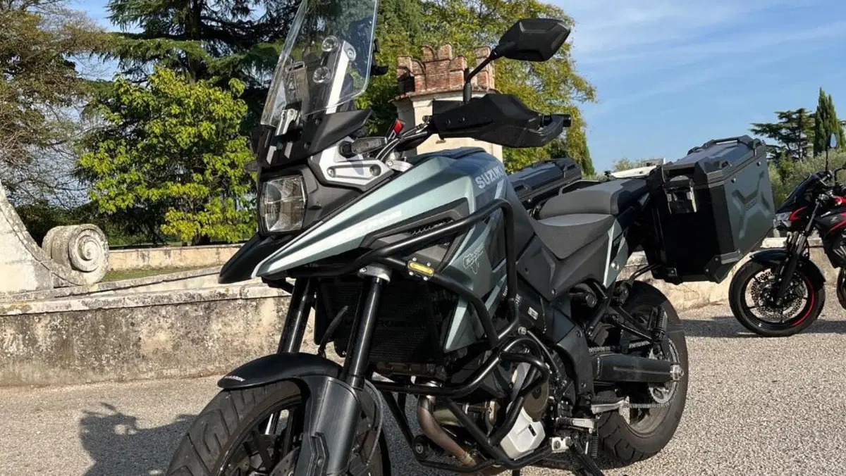 Suzuki V-Strom 1050SE (2025 - 26)  (2)