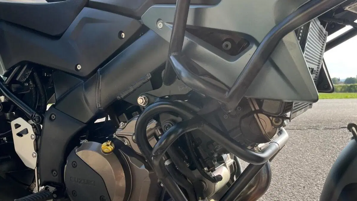 Suzuki V-Strom 1050SE (2025 - 26)  (15)